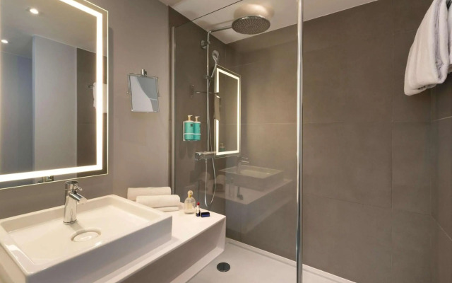 Hotel Eiffel Segur