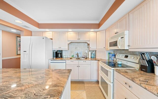 Seaspray Riverside 611