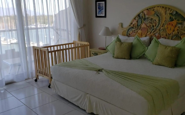 Marina Banderas Suites