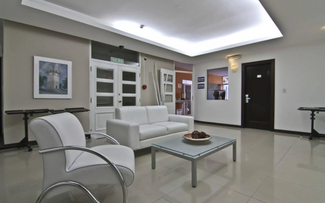 De la Plaza Hotel