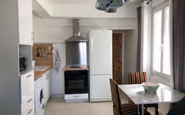 Apartment With one Bedroom in Avignon, With Wifi