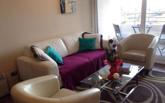 Guesthouse Plaza Egaña Ñuñoa