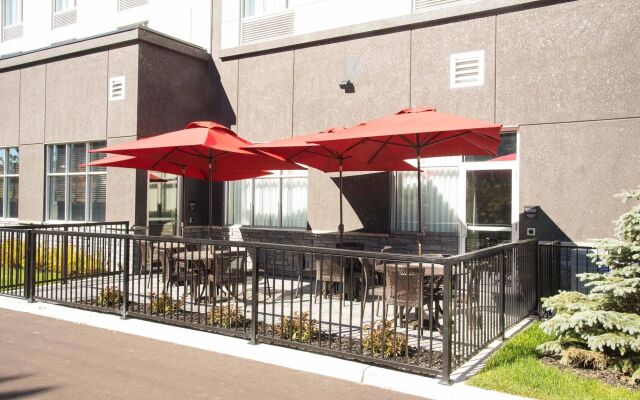 Hampton Inn & Suites by Hilton Thunder Bay