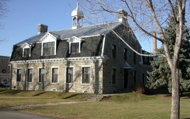 Manoir D'Youville