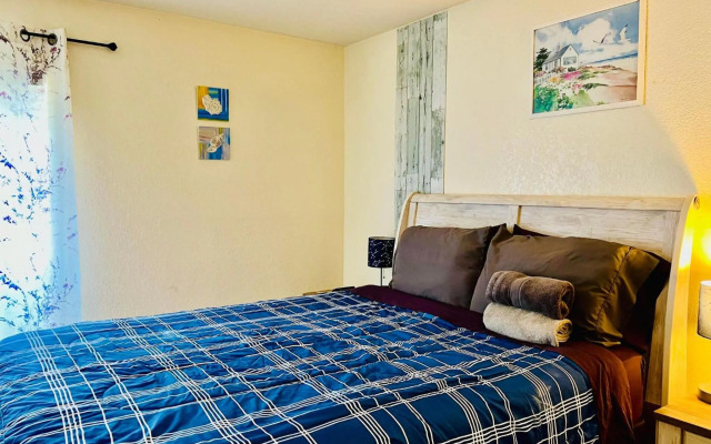 Spacious Condo close to Siesta