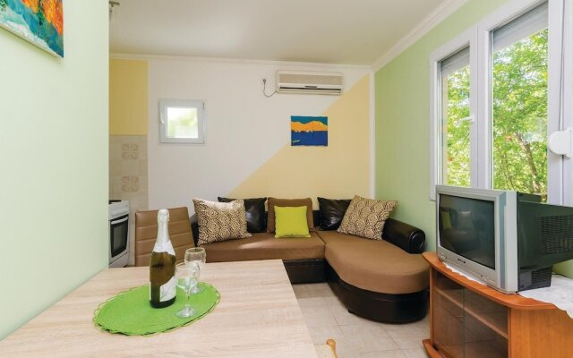 Stunning Home in Herceg Novi With 1 Bedrooms and Wifi