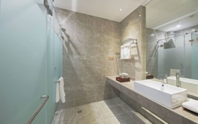 Novotel Shanghai International Tourism Zone North