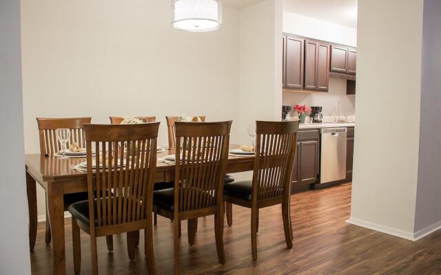 Upscale Condo Private Room