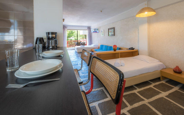 Apollonia Hotel Apartments