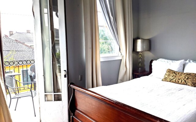 Balcony Guest House
