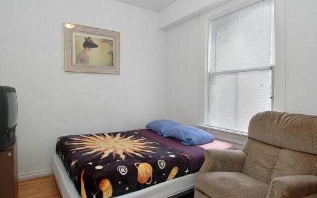 C&N Backpackers Hostel - Vancouver