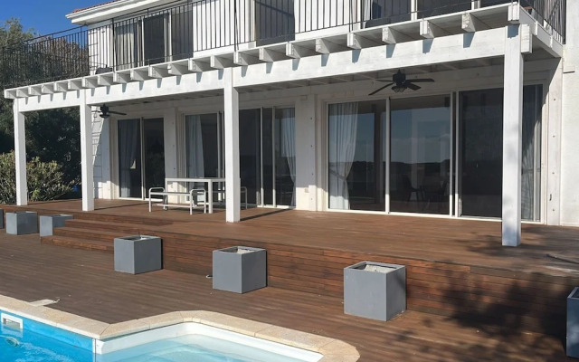 Gorgeous Mansion by Caesarea's Greatest Beach-hosted by Sweetstay
