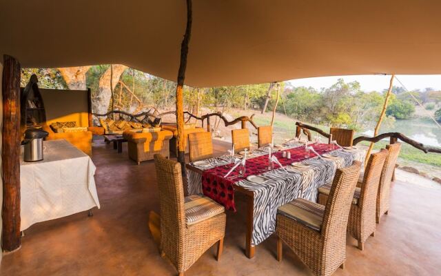 Mukambi Fig Tree Bush Camp – All Inclusive