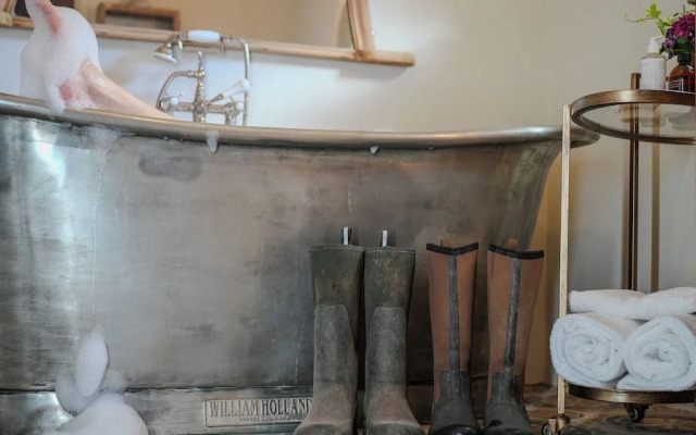 Tin Bath