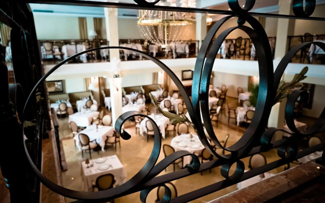 Valentin Imperial Riviera Maya – All Inclusive – Adults Only