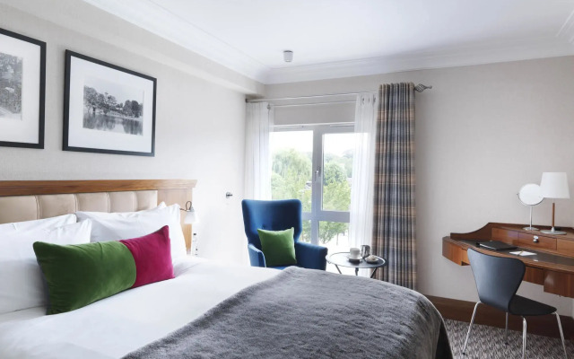 The Runnymede-On-Thames