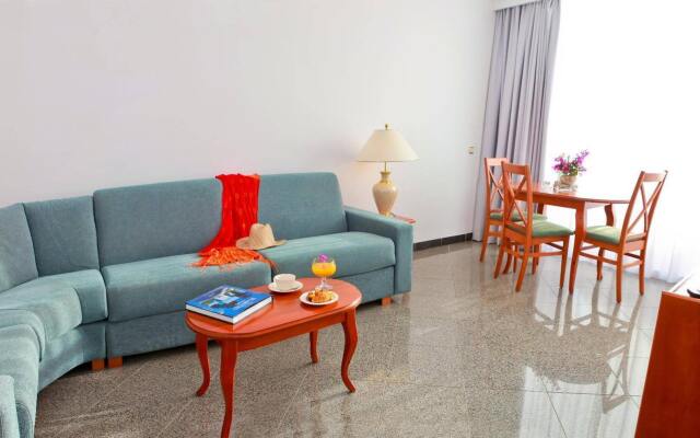 Suite Hotel S'Argamassa Palace