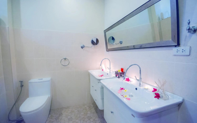 Namphung Phuket Boutique Resort