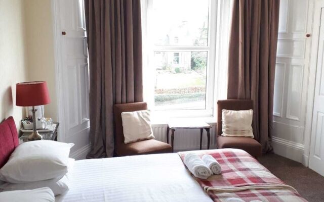 Rowanlea Guest House