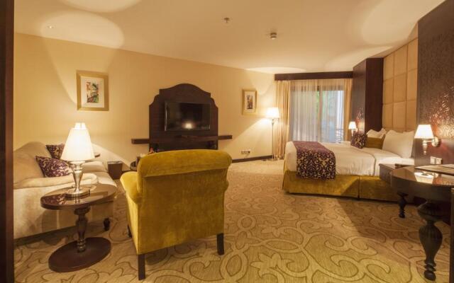 Crowne Plaza Riyadh Al Waha