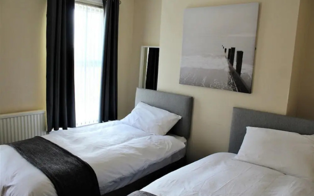 96 Tennent St Guest House New