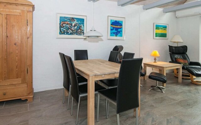 6 Person Holiday Home in Romo