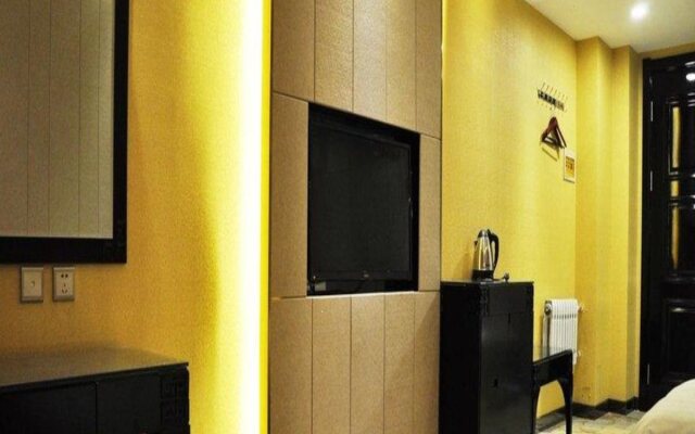 Aolong Business Hotel