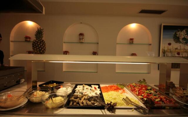 Castro Beach Hotel
