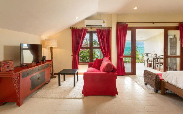 Boujis Boutique Resort