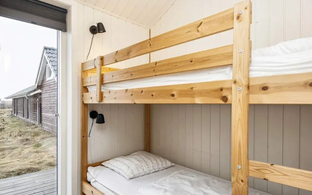 10 Person Holiday Home in Harboore-by Traum