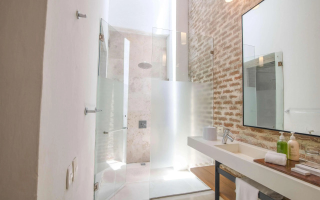 Nacar Hotel Cartagena, Curio Collection by Hilton