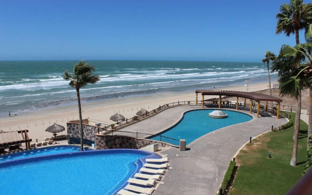 Sonoran Sky 1BR 306 by Casago