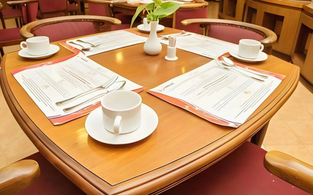 Abadi Hotel Convention Center