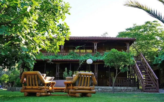 Luna Dorada Hotel