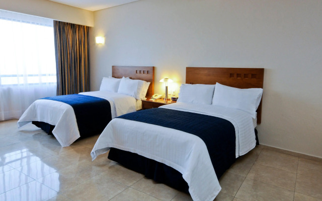 Holiday Inn Boca Del Rio by IHG