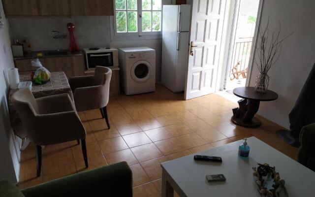 Nafpaktos Beach Apartment
