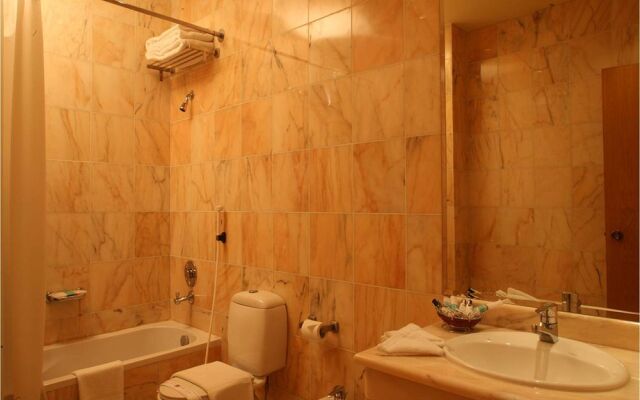Umm Al Qura Hotel Makkah - By Al Rawda