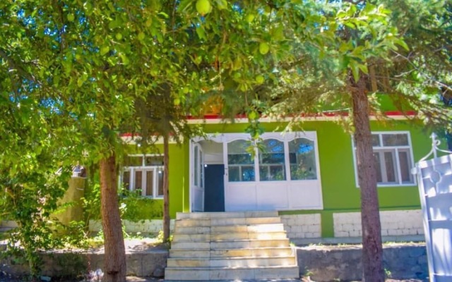 Mehman Sarai