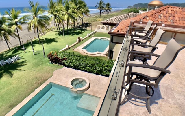 Luxury Villa on The Beach - Hermosa Palms 10A by RedAwning