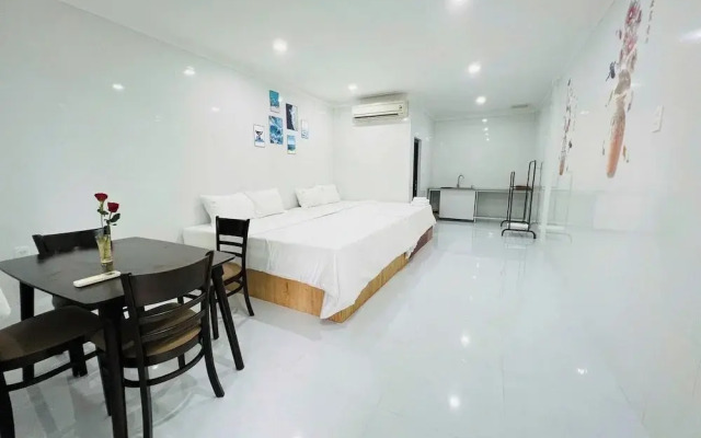 Hotel Duong Dong Town