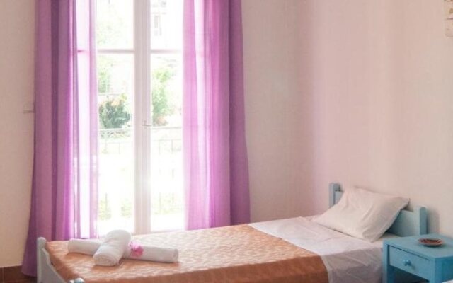 Maria's Apartments