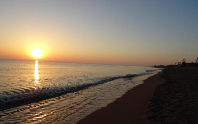 Villa at seafront with private garden-655