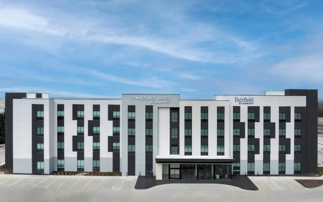 Fairfield Inn & Suites by Marriott Paris