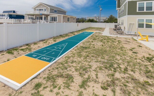 Sandfiddler by RedAwning