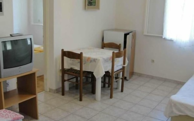 Apartments Pinija -