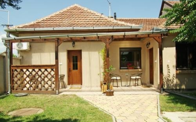 Corner Apartman