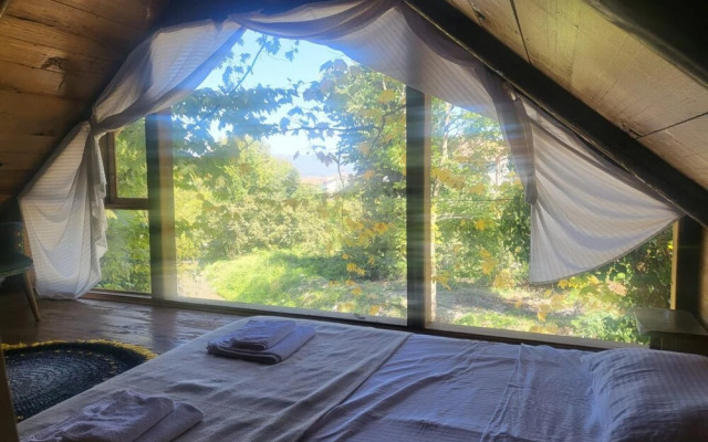 Stonehouse Surrounded by Nature in Masukiye