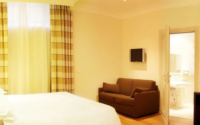 Hotel Albergo Santa Chiara