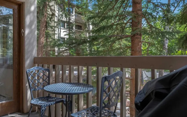 Townsend Place A205 2 Bedroom Condo by Redawning