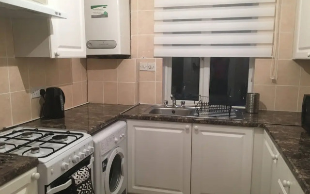 Kingswood Apartment